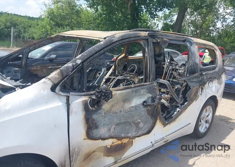 2020 Chrysler Pacifica Limited from USA, damaged, VIN 2C4RC1GG0LR185278